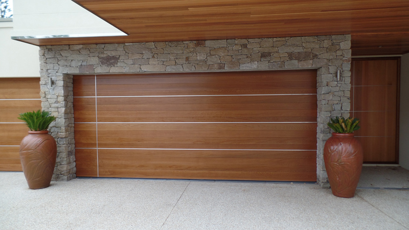 TIMBER GARAGE DOORS DANMAR CEDAR PANEL - Image 2